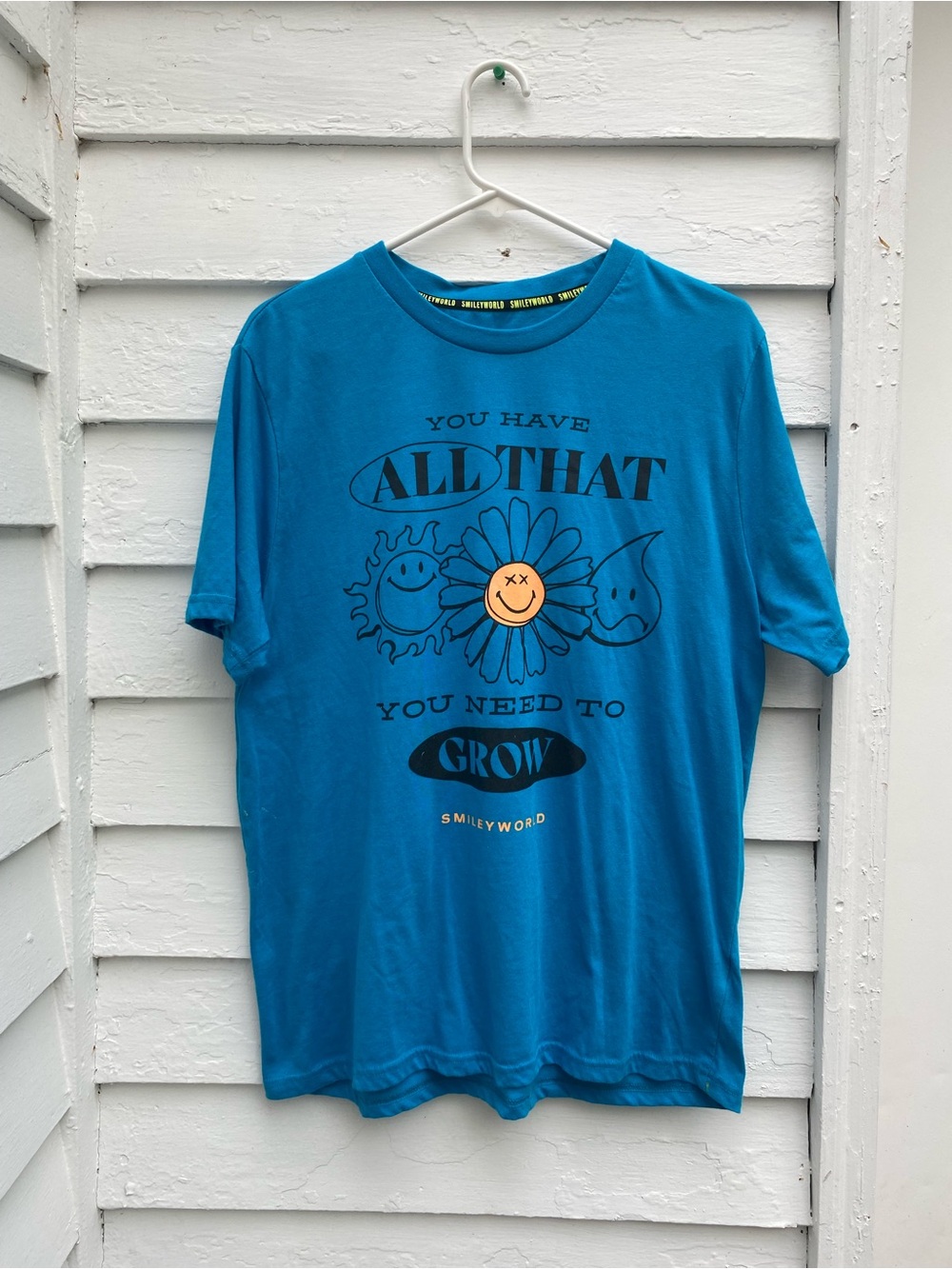 Smileyword Blue Graphic Short Sleeve Tee - "All That You Need To Grow"
